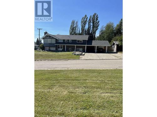 7 Williston Crescent, Mackenzie, BC - Outdoor