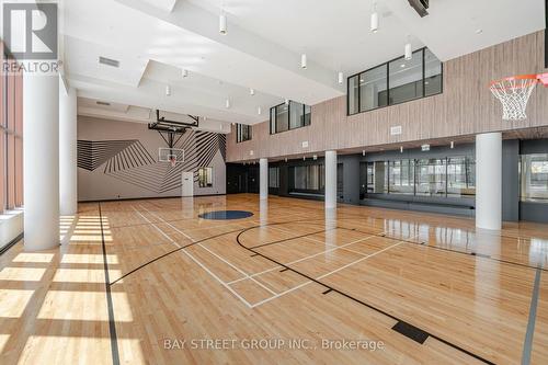 1303 - 7950 Bathurst Street, Vaughan (Beverley Glen), ON - Indoor Photo Showing Other Room