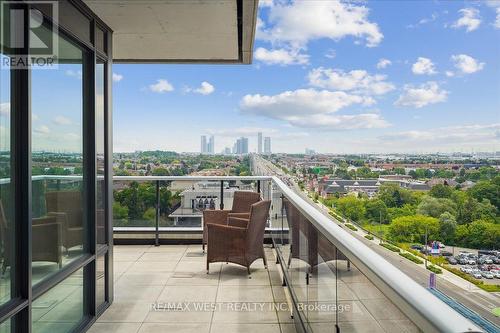 1004 - 4800 Highway 7, Vaughan (West Woodbridge), ON - Outdoor With View