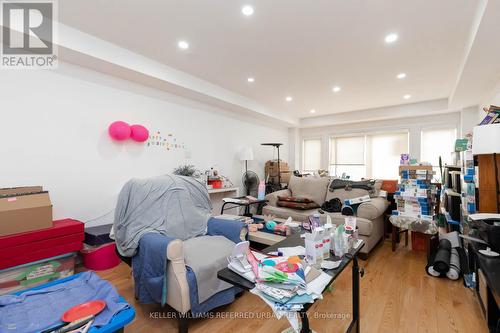 3628B St. Clair Avenue E, Toronto (Cliffcrest), ON - Indoor