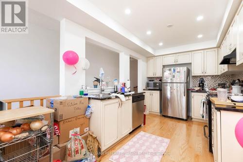 3628B St. Clair Avenue E, Toronto, ON - Indoor Photo Showing Kitchen