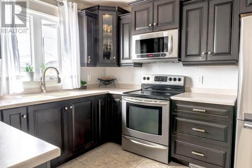 26 Petite Forte Drive, St. John'S, NL - Indoor Photo Showing Kitchen With Stainless Steel Kitchen With Upgraded Kitchen