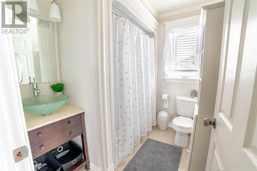 26 Petite Forte Drive, St. John'S, NL - Indoor Photo Showing Bathroom