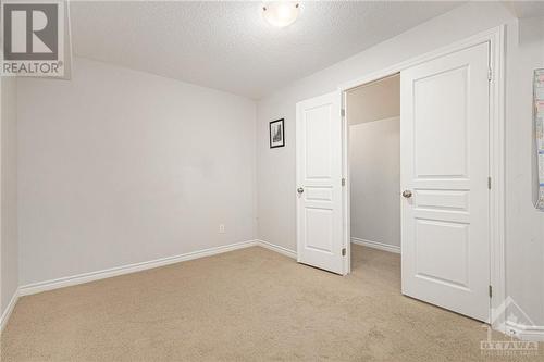274 Pembina Private, Ottawa, ON - Indoor Photo Showing Other Room
