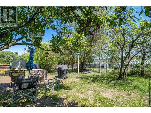 1525 Stafford Road, Kelowna, BC - Outdoor