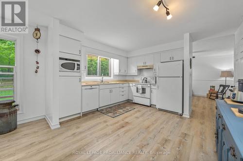 121 Spry Road, Stirling-Rawdon, ON - Indoor Photo Showing Kitchen