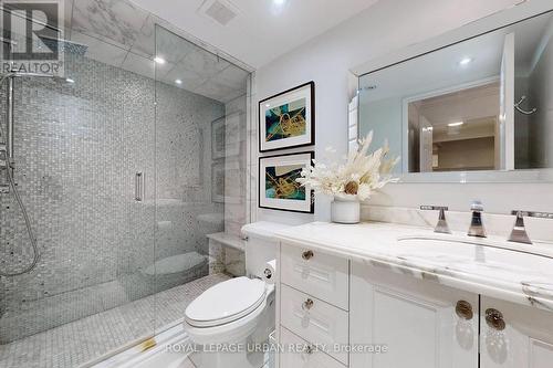 601 - 55 Skymark Drive, Toronto C15, ON - Indoor Photo Showing Bathroom