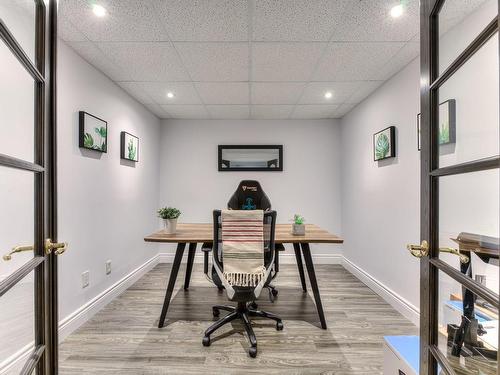 Sous-sol - 1301 Rue Jacques-De Chambly, Carignan, QC - Indoor Photo Showing Office