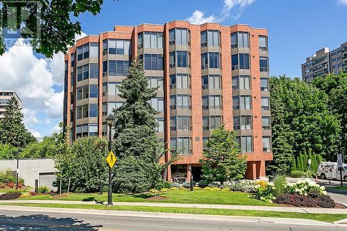 401 - 2121 Lakeshore Road, Burlington (Brant), ON - Outdoor With Facade