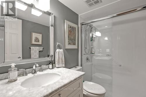 401 - 2121 Lakeshore Road, Burlington (Brant), ON - Indoor Photo Showing Bathroom