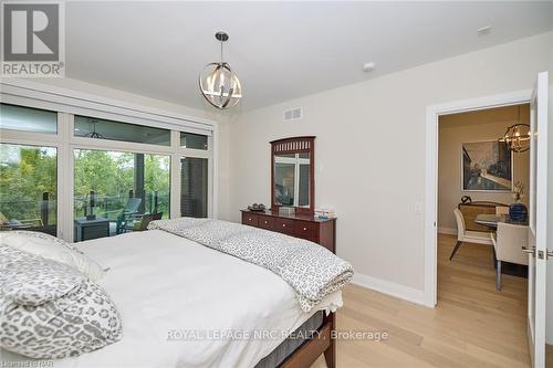 35 Taliesin Trail, Welland, ON - Indoor Photo Showing Bedroom