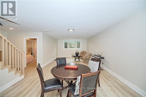 35 Taliesin Trail, Welland, ON - Indoor Photo Showing Dining Room