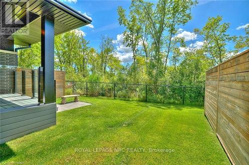 35 Taliesin Trail, Welland, ON - Outdoor