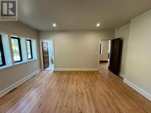 321 4Th Avenue Unit# B, Fernie, BC - Indoor Photo Showing Other Room