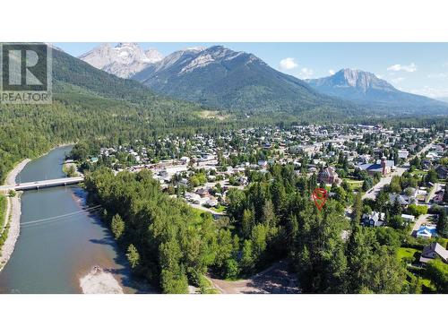 321 4Th Avenue Unit# B, Fernie, BC - Outdoor With View