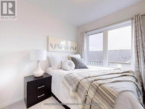 101 Danzatore Path, Oshawa (Windfields), ON - Indoor Photo Showing Bedroom