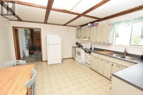 158 Rocky Rd, Blind River, ON - Indoor Photo Showing Kitchen With Double Sink