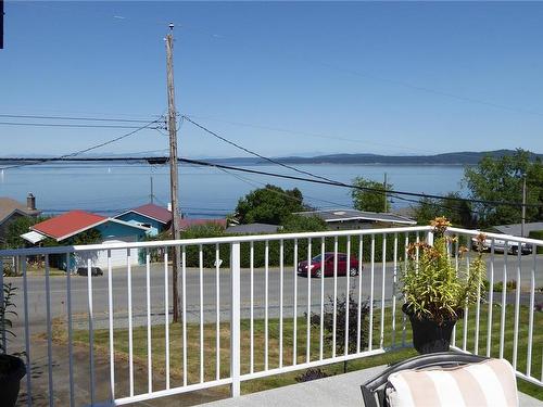 3704 South Oyster School Rd, Ladysmith, BC 