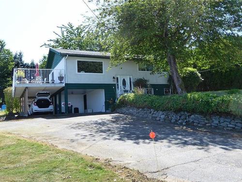 3704 South Oyster School Rd, Ladysmith, BC 