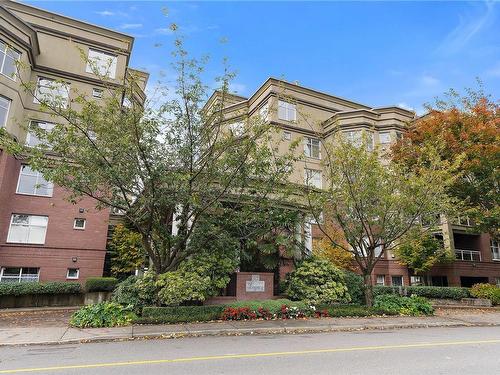 116-165 Kimta Rd, Victoria, BC - Outdoor