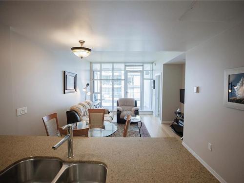 509-379 Tyee Rd, Victoria, BC - Indoor Photo Showing Kitchen With Double Sink