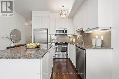 1003 - 35 Fontenay Court, Toronto, ON - Indoor Photo Showing Kitchen With Stainless Steel Kitchen With Upgraded Kitchen