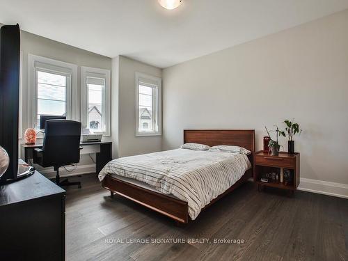 2302 Hyacinth Cres, Oakville, ON - Indoor Photo Showing Bedroom