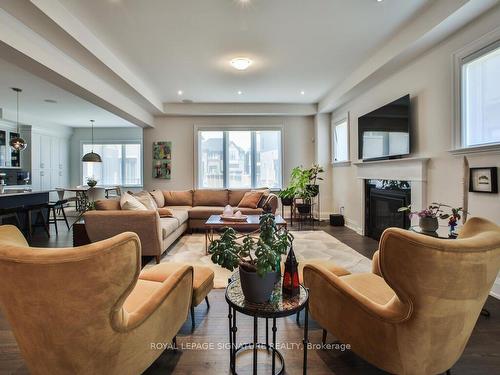 2302 Hyacinth Cres, Oakville, ON - Indoor Photo Showing Living Room With Fireplace