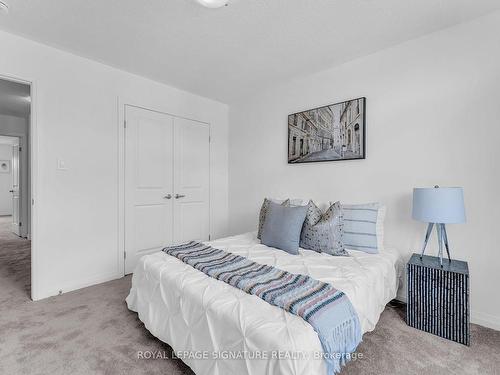 7453 Baycrest Common, Niagara Falls, ON - Indoor Photo Showing Bedroom