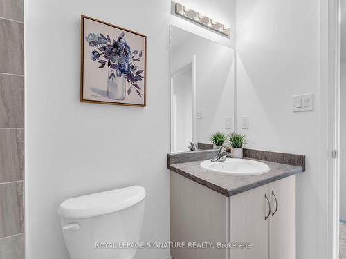 7453 Baycrest Common, Niagara Falls, ON - Indoor Photo Showing Bathroom