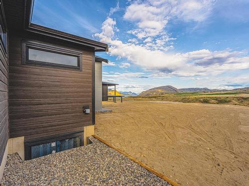 360 Rue Cheval Noir, Kamloops, BC - Outdoor