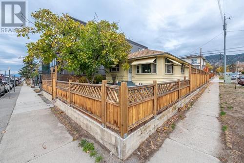 596 Ellis Street, Penticton, BC - Outdoor