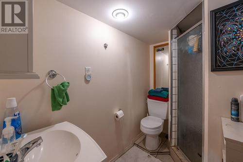 596 Ellis Street, Penticton, BC - Indoor Photo Showing Bathroom