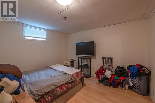 596 Ellis Street, Penticton, BC - Indoor Photo Showing Bedroom