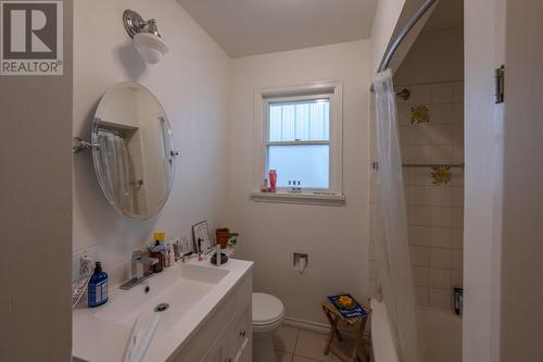 596 Ellis Street, Penticton, BC - Indoor Photo Showing Bathroom