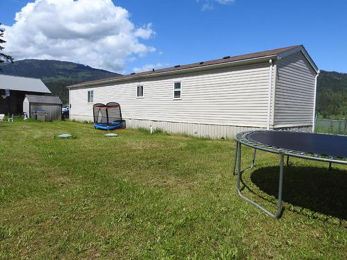 1144 Tappen Valley Road, Tappen, BC - Outdoor