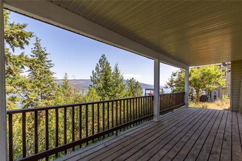 10333 Columbia Way, Vernon, BC - Outdoor With Deck Patio Veranda With Exterior