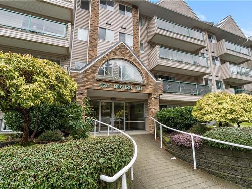 426-6711 Dover Rd, Nanaimo, BC - Outdoor