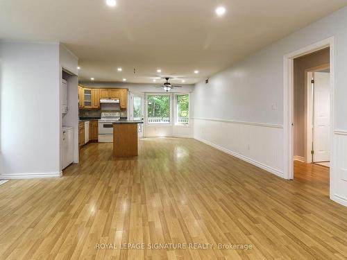 1463 River Rd, Wasaga Beach, ON - Indoor Photo Showing Kitchen