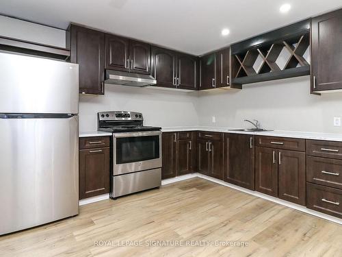 1463 River Rd, Wasaga Beach, ON - Indoor Photo Showing Kitchen