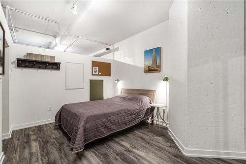66 Bay Street S|Unit #118, Hamilton, ON - Indoor Photo Showing Bedroom