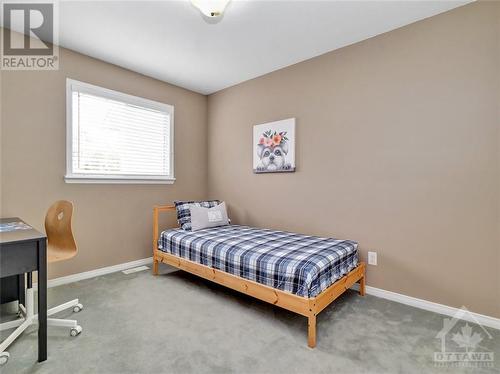 22 Kettleby Street, Ottawa, ON - Indoor Photo Showing Bedroom