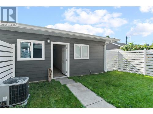 749 Francis Avenue, Kelowna, BC - Outdoor