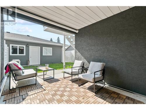 749 Francis Avenue, Kelowna, BC - Outdoor With Deck Patio Veranda With Exterior