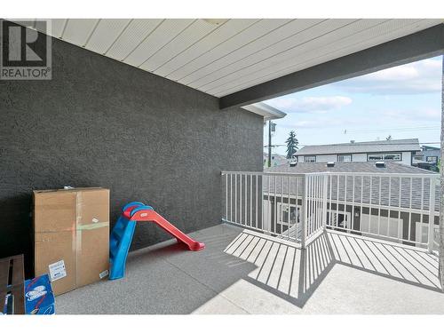 749 Francis Avenue, Kelowna, BC - Outdoor With Deck Patio Veranda With Exterior