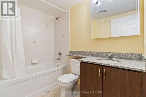 206 - 65 Via Rosedale Way, Brampton (Sandringham-Wellington), ON - Indoor Photo Showing Bathroom