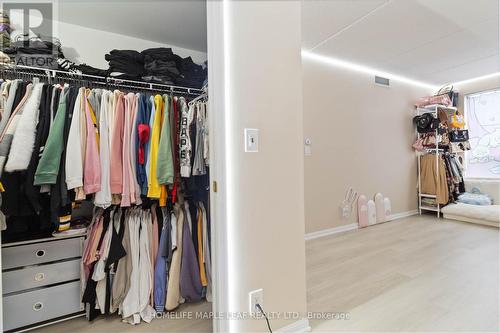 206 - 65 Via Rosedale Way, Brampton (Sandringham-Wellington), ON - Indoor With Storage