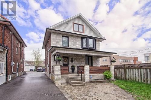 6 Edmund Avenue, Toronto W04, ON - Outdoor With Facade