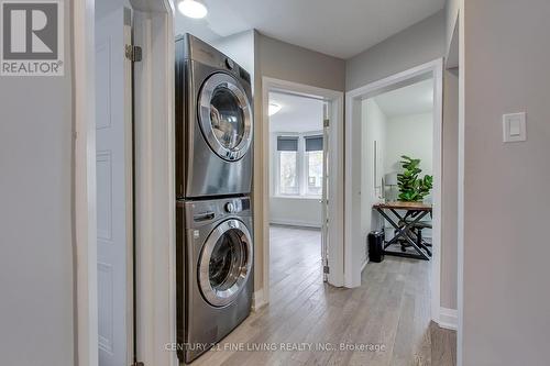 6 Edmund Avenue, Toronto W04, ON - Indoor Photo Showing Laundry Room