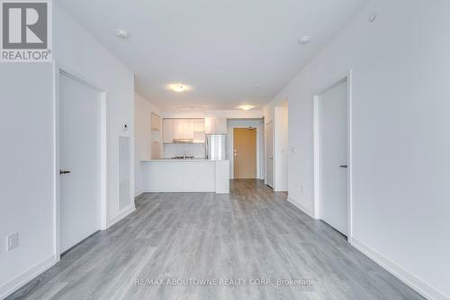 1312 - 2520 Eglinton Avenue W, Mississauga, ON - Indoor